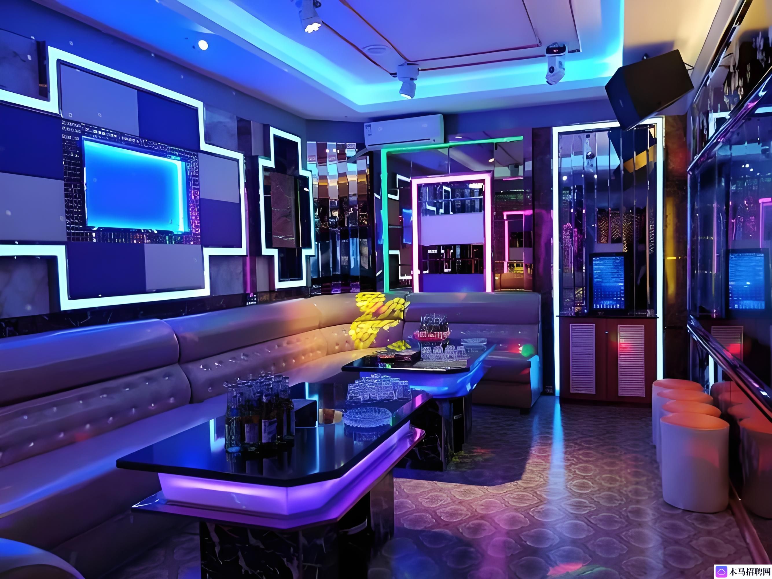 在天津历史风貌建筑里的酒吧，感受时光的流淌